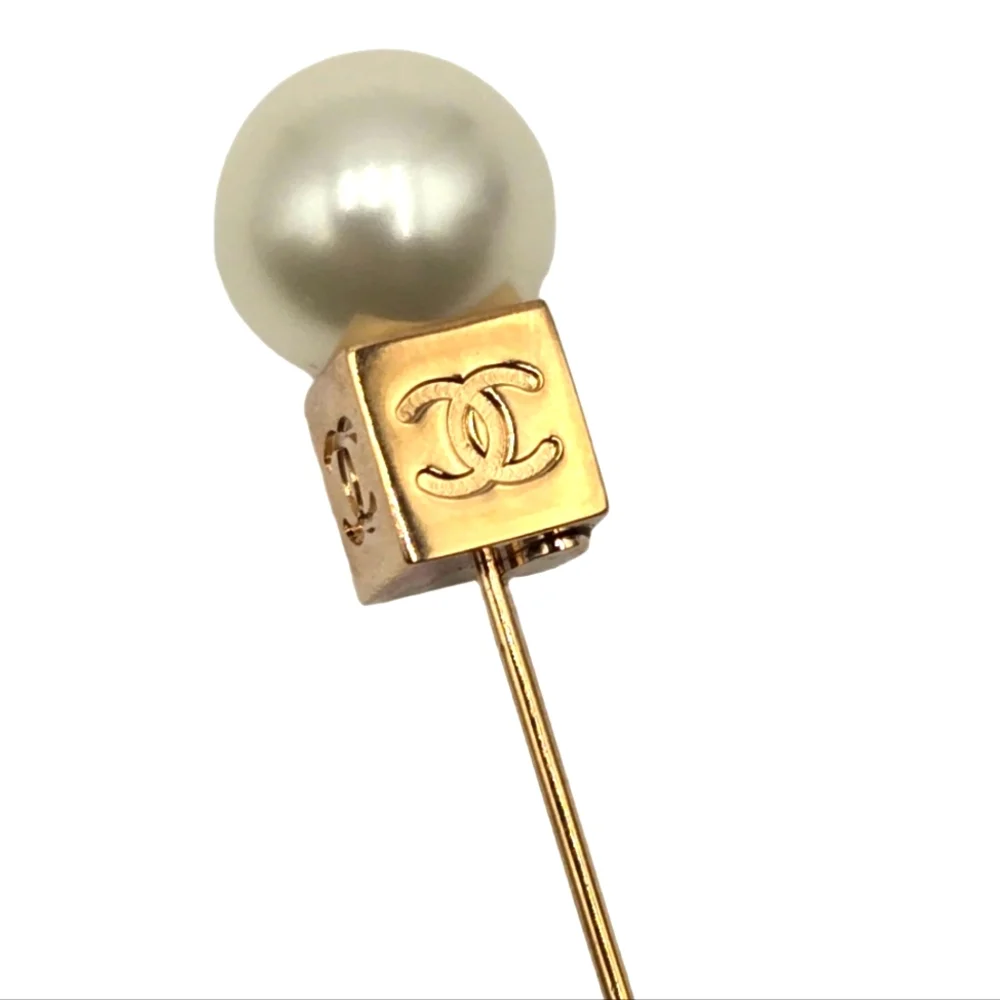 #22 - AUTHENTIC Chanel Gold Pin Brooch Golden - VINTAGE - Picture 11 of 13